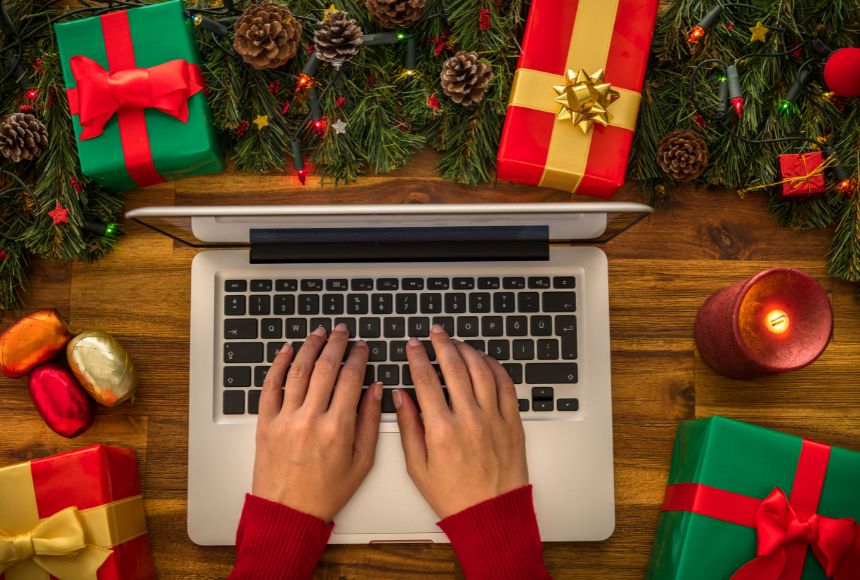 Il marketing degli elfi: costruisci e lancia la tua campagna social di Natale